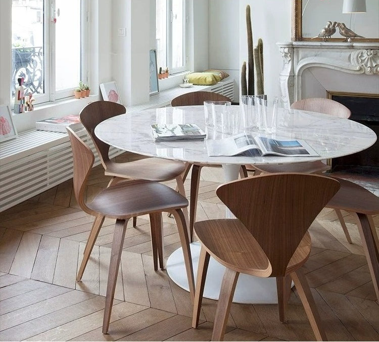 Minimalist Nordic Solid Wood Dining Chair — Versatile Designer Elegance for Home, Cafes & Hotels