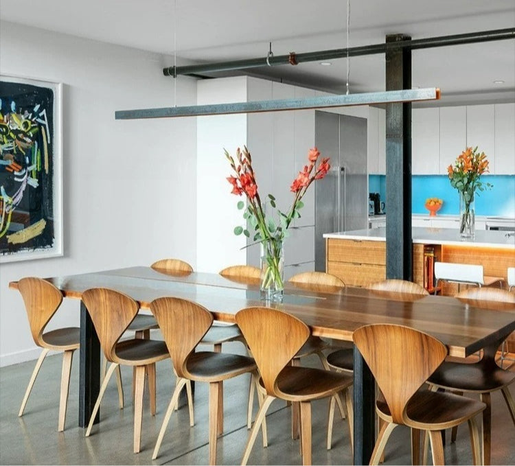 Minimalist Nordic Solid Wood Dining Chair — Versatile Designer Elegance for Home, Cafes & Hotels