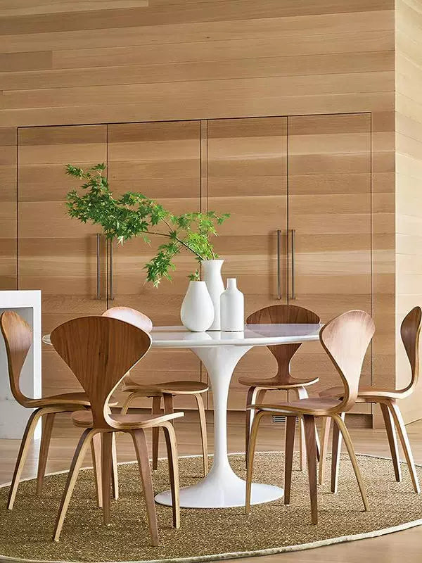 Minimalist Nordic Solid Wood Dining Chair — Versatile Designer Elegance for Home, Cafes & Hotels